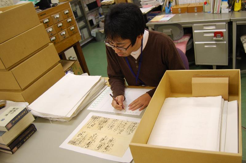 古文書記録風景
