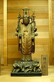 孝恩寺木造弁才天立像