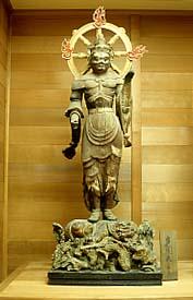 孝恩寺木造多聞天立像
