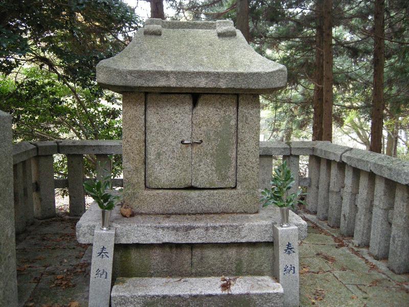 高龗神社の社殿の写真
