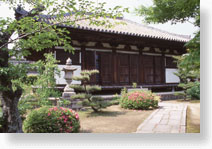 孝恩寺の外観