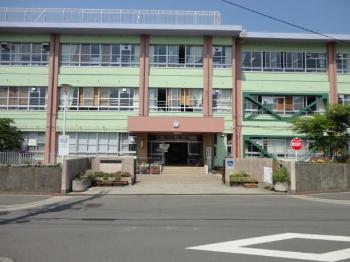 現在の中央小学校