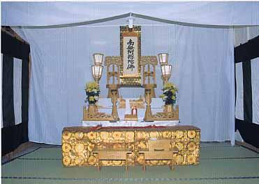 仏式3号祭壇の写真