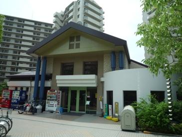 （第28投票所）サンシティ貝塚管理棟集会室