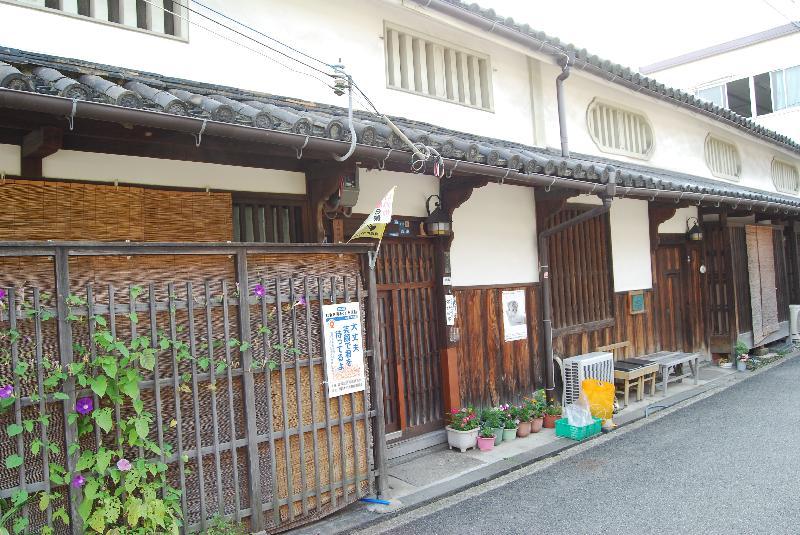 名加家住宅の外観の写真