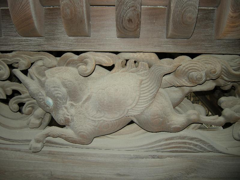 願泉寺表門の彫刻3の写真