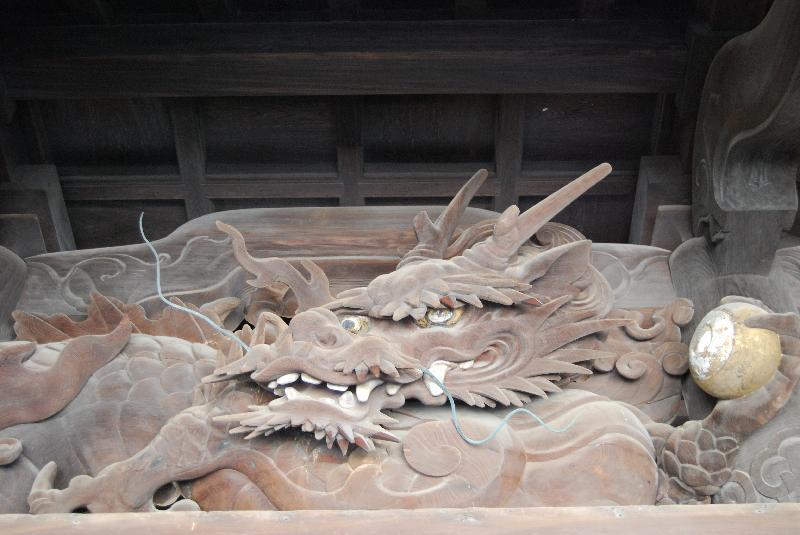 願泉寺表門の彫刻2の写真