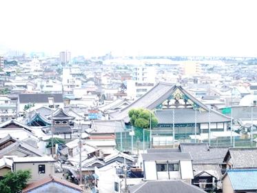 貝塚市民病院屋上から見た願泉寺遠景の写真