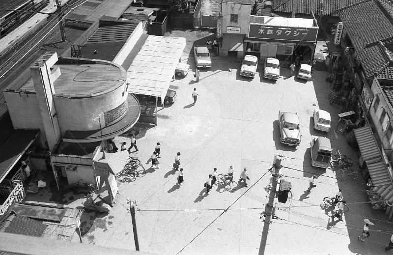 昭和37年頃の南海貝塚駅前の風景写真