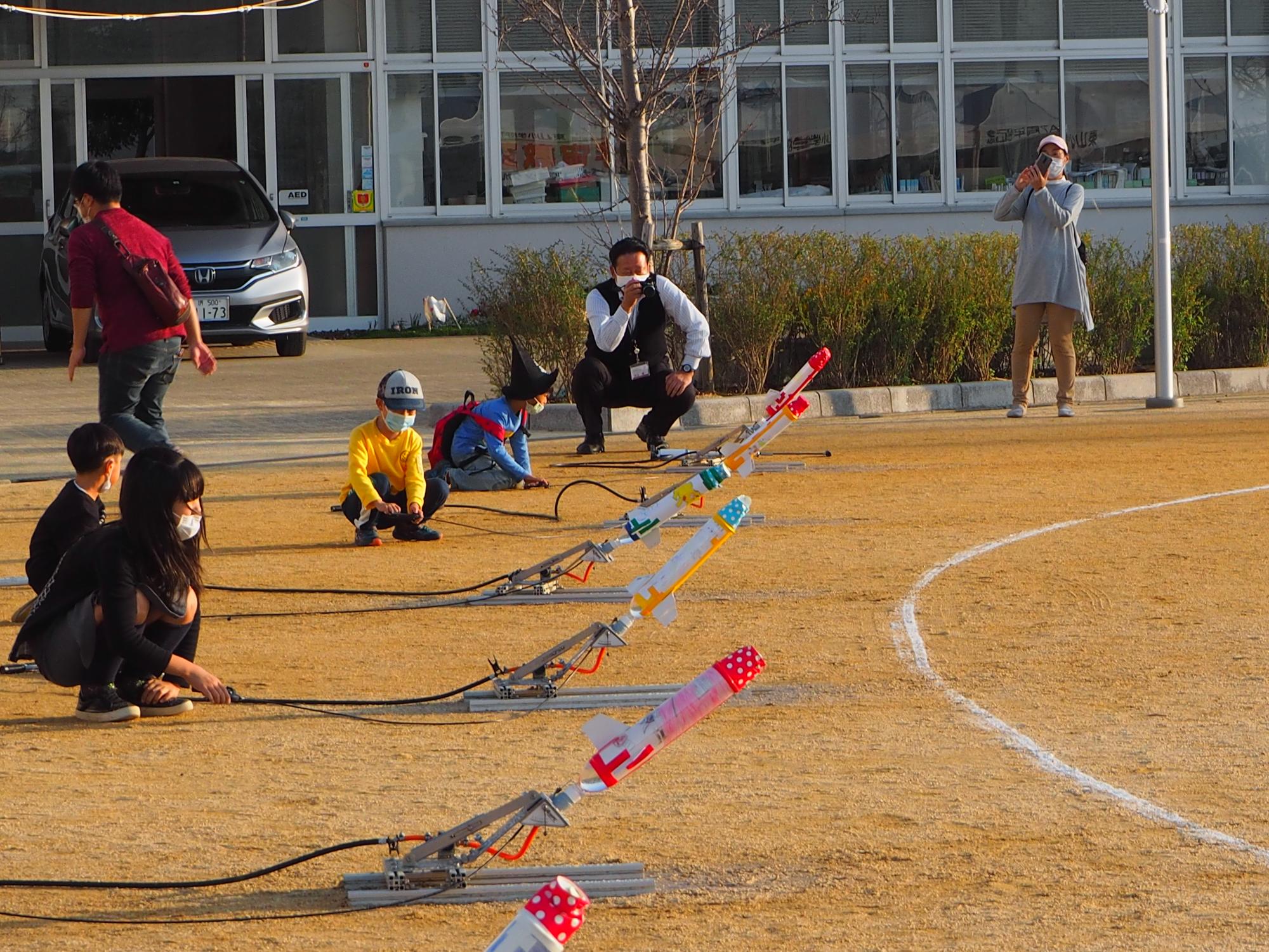 ペットボトルロケットを飛ばしていロケット