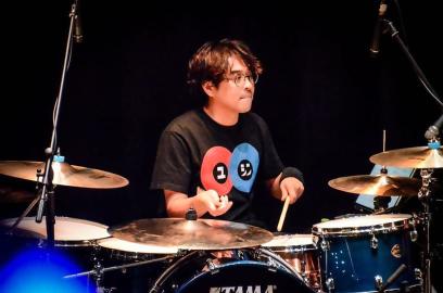 出演者（下野尻高明）の写真