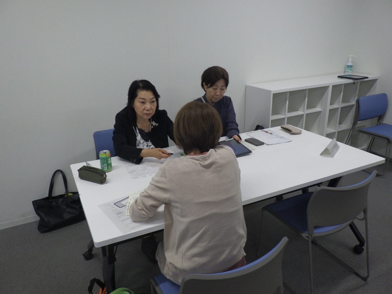 個別相談会の様子の写真です