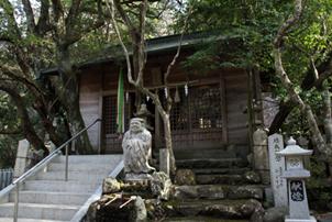 道陸神社本堂