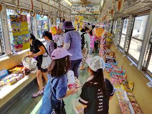 だがし電車の様子の画像です。