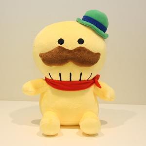 つげさんが座っているぬいぐるみです